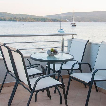Beach Apartments Tivat Ngoại thất bức ảnh